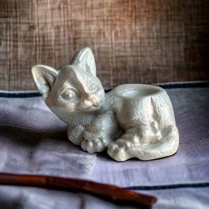 SOLD-Kitten Sphere Holder